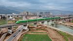 China Buka Jalur Kereta Baru Antara Chengdu dan Kunming