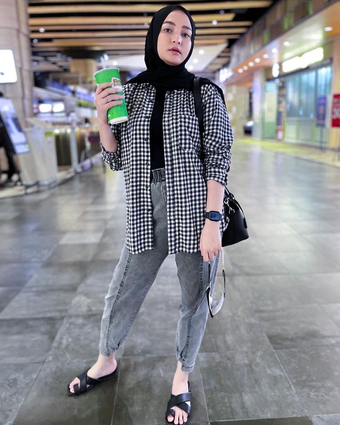 indah ningtyas indah ningtyas