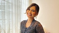 Sejak pernikahannya dengan Arie Keriting, Indah Permatasari mengalami perseteruan dengan ibunda. Hubungan antara keduanya begitu memanas. Foto: Instagram/indahpermatas