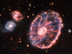 10 Foto Jepretan Teleskop Luar Angkasa James Web di 2022, Bikin Takjub!