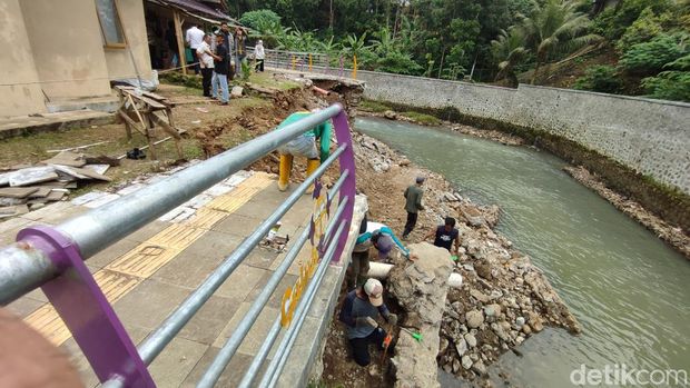 Joging Track Cileueur River Walk Ciamis yang Ambruk Diperbaiki, Ini Penyebabnya