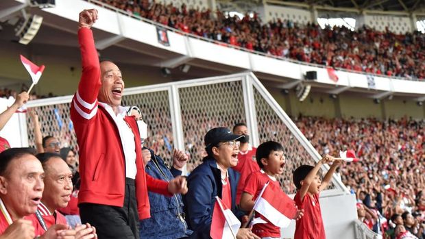 Jokowi Tonton Timnas Indonesia Vs Thailand di GBK