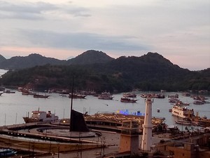 Cuaca Buruk, Pelayaran Wisata Pulau Komodo-Padar Ditutup Lagi hingga 8 Agustus