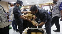 Seluruh barang bukti narkotika itu hasil dari pengungkapan 768 kasus tindak pidana narkotika dan prekursor narkotika.