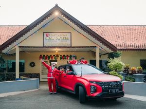 Ketika Santa Claus Ajak Anak-anak Panti Asuhan Naik Hyundai Creta