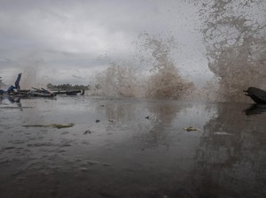 BMKG Peringatkan Potensi Banjir Rob di Pesisir Banten pada Oktober