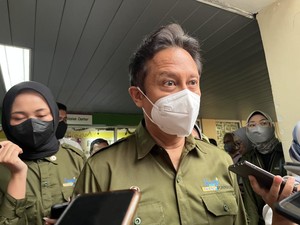 COVID-19 RI Diklaim Makin Terkendali, Menkes Ungkap Rahasianya