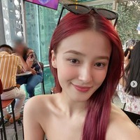 Awalnya Nancy menduduki peringkat 18 dalam daftar 100 wanita tercantik dunia 2018 versi TC Candler. Posisinya bergeser ke urutan 13 pada tahun 2019. Dia pun menempati urutan ke-10 pada 2020. Dan berhasil menempati urutan ke-5 tahun lalu. Foto: dok. Instagram @nancyjewel_mcdonie_