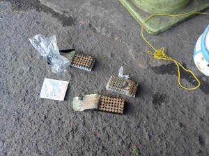 Polisi Amankan Wanita di Palembang yang Bawa 144 Peluru di Penanak Nasi