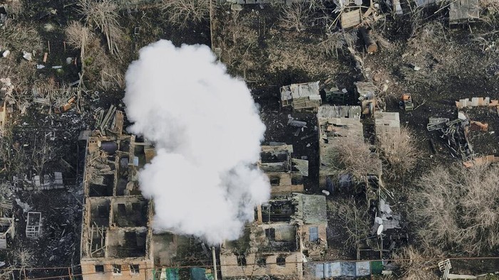 Pasukan Rusia meningkatkan serangan ke Kota Bakhmut, Donetsk, Ukraina. Begini penampakan kota tersebut usai diserang Rusia.