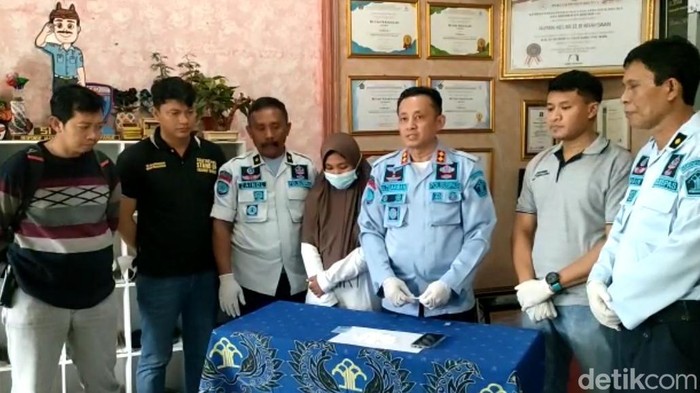 penyelundupan pil koplo ke dalam rutan kraksaan