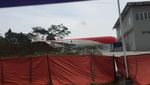 Pesawat Livery Kepresidenan di Pinggir Jalan Tasik