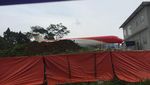 Pesawat Livery Kepresidenan di Pinggir Jalan Tasik