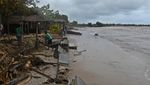 Waspada! Pantai Salor Jepara Dilanda Gelombang Tinggi 2,5 Meter