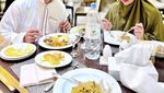 Akrab dengan Artis, Ini Momen Putra Siregar saat Makan Bareng Ruben Onsu dan Lesti Billar