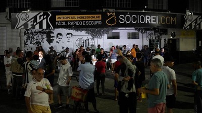 Brasil Berkabung, Kala Sang Legenda Sepakbola Pele Berpulang