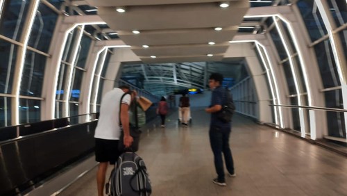 WN Rusia dideportasi oleh Rudenim Denpasar usai bebas menjalani pidana akibat memesan ganja secara online.