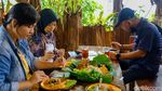 Nuansa Makan Bergaya Rimba di KM 0 Sentul