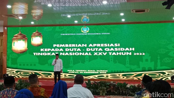Gubsu Edy Rahmayadi saat acara bersama Duta Qasidah di Medan, Jumat (30/12/2022)