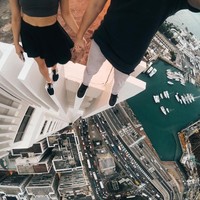 Mereka akan diinvestigasi dengan pasal masuk tanpa izin. Kami belum menerima laporan dari pemilik gedung mengenai insiden ini, ujarnya. Foto: Instagram @beerkus