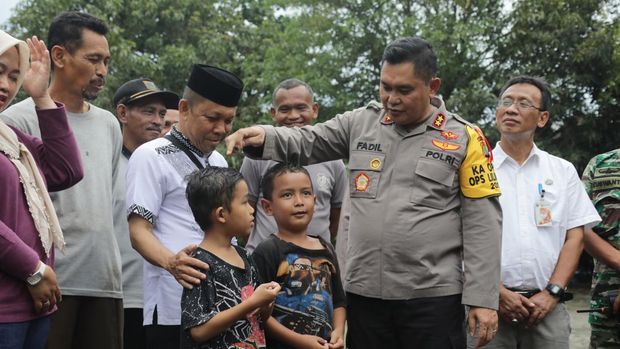 Kapolda Metro Jaya Irjen Fadil Imran Dengar Keluhan Warga
