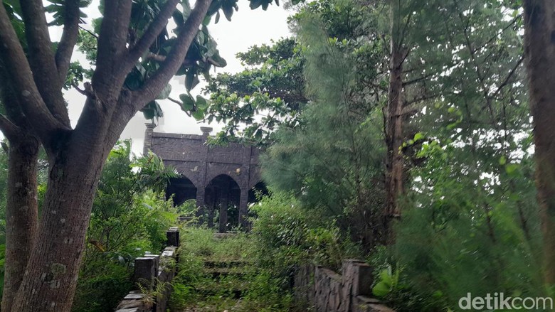 Lembah Putri di Pangandaran yang Dulunya Indah Kini Merana Lembah Putri di Pangandaran yang Dulunya Indah Kini Merana