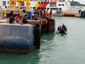 Truk Tercebur di Pelabuhan Merak Tertimbun Lumpur, Evakuasi Dilanjut Besok