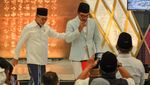 Suasana Salat Jumat Perdana di Masjid Raya Al Jabbar Usai Diresmikan