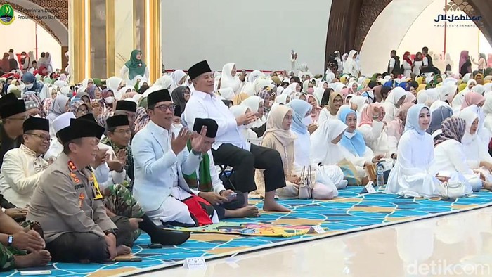 Ridwan Kamil saat peresmian Masjid Al Jabbar
