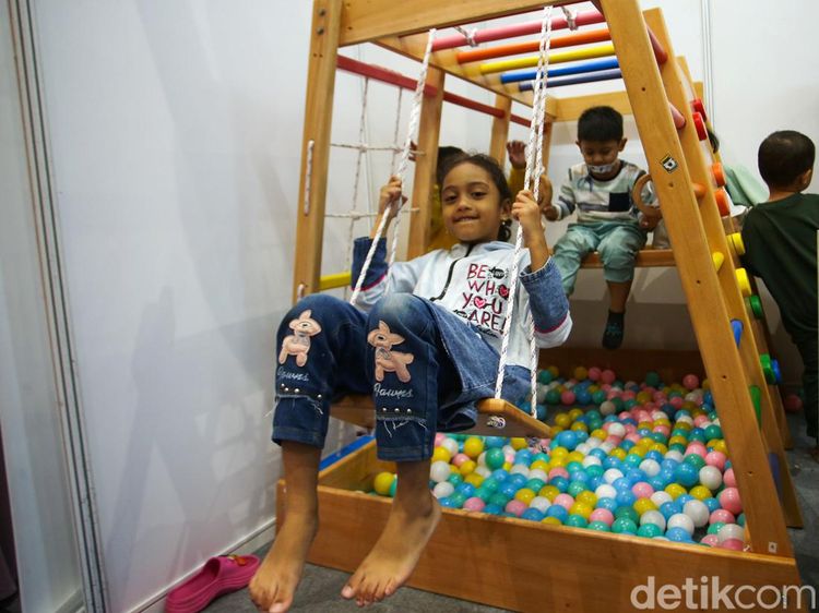 Serunya Bermain Bersama di Pengujung Tahun