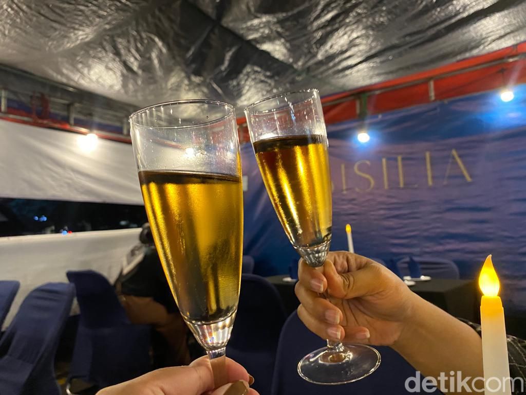 SISILIA Street Dining : Menikmati Sensasi 'Fine Dining' di Tenda Kaki Lima