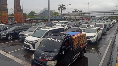 Situasi Pelabuhan Gilimanuk, Kecamatan Melaya, Kabupaten Jembrana, Jumat (30/12/2022). (I Putu Adi Budiastrawan/detikBali).