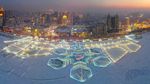 Sungai Beku di China Berhias Lampu LED Bentuk Kepingan Salju