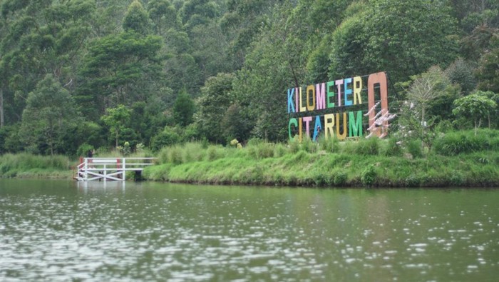 Sungai Citarum.