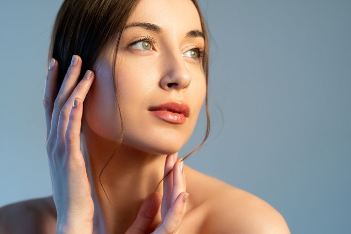 5 Tips Detoks Agar Kulit Tetap Glowing Setelah Puas Makan Banyak