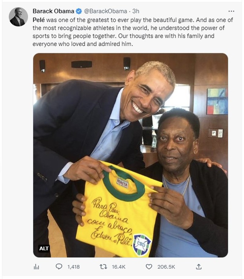 Ungakapan Duka untuk Pele di Medsos