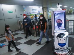 Wih! Ada Robot Wira-wiri di Stasiun MRT Lebak Bulus