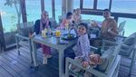 10 Momen Romantis Aldila Jelita dan Indra Bekti Saat Kulineran