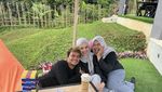 10 Momen Romantis Aldila Jelita dan Indra Bekti Saat Kulineran
