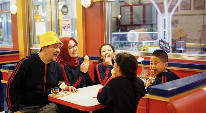 Aldila Jelita dan Indra Bekti
