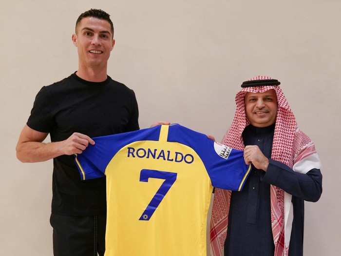 RIYADH, SAUDI ARABIA - DECEMBER 30: (----EDITORIAL USE ONLY â MANDATORY CREDIT - 