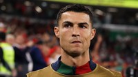 Messi dibayar sekitar 35 juta Euro per musim oleh PSG, atau sekitar Rp 584 miliar. Jauh di bawah Ronaldo, yang kini dibayar 200 juta Euro per tahun. (Foto: Getty Images/Zhizhao Wu)