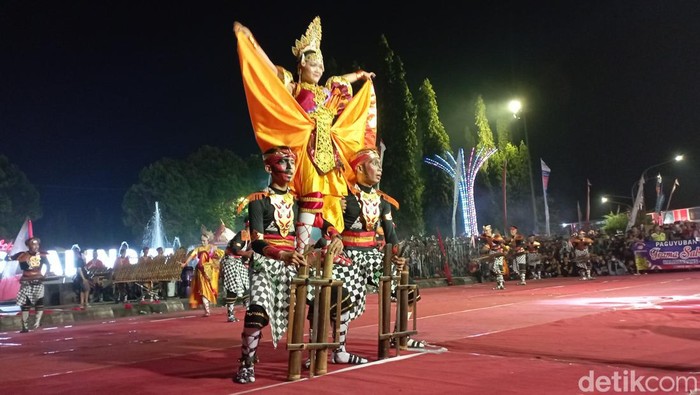 Festival Kentongan digelar dalam rangkaian perayaan HUT ke-192 Purbalingga. Acara digelar Jumat, 30 Desember 2022.