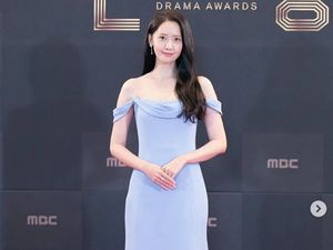 8 Gaya Artis Korea di MBC Drama Awards 2022, Yoona Pakai Gaun Rp 147 Juta