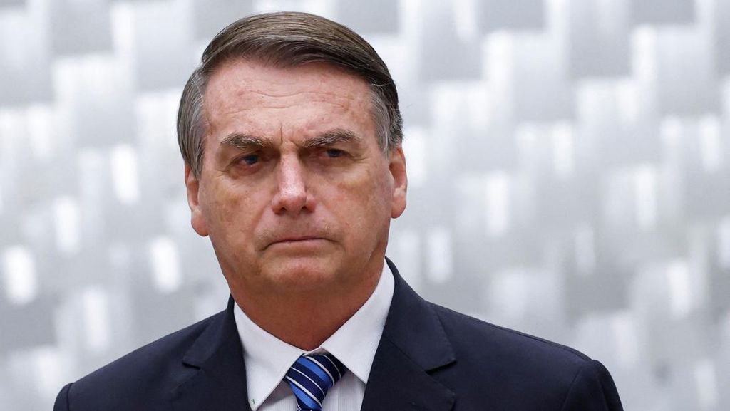 Mantan Presiden Brasil Jair Bolsonaro Dilarikan ke RS, Sakit Apa?
