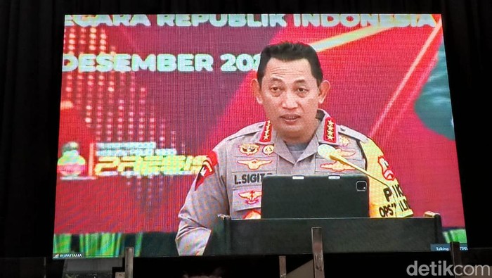 Kapolri Jenderal Listyo Sigit Prabowo saat menyampaikan rilis akhir tahun 2022 di Mabes Polri