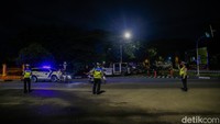 TMII pun dibuka 24 jam per hari ini.