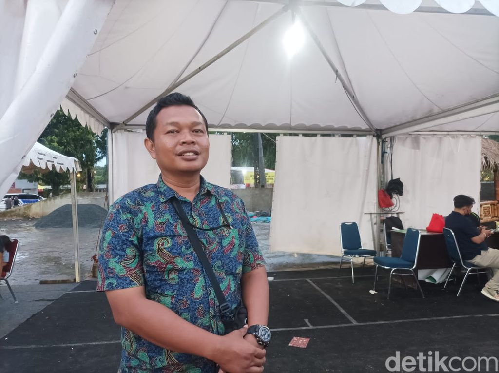 Leader Main Gate di TMII Eko Purnomo