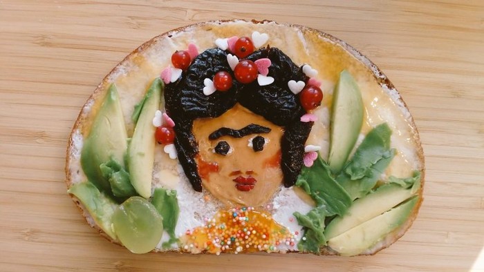 Netizen Jerman Membuat Karya Lukisan Terkenal di Dunia di Atas Sepotong Roti Netizen Jerman Membuat Karya Lukisan Terkenal di Dunia di Atas Sepotong Roti