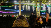 Ini penampakan salah satu tenda pengunjung disekitar kawasan danau Acrchipelago, Sabtu (31/12/2022).